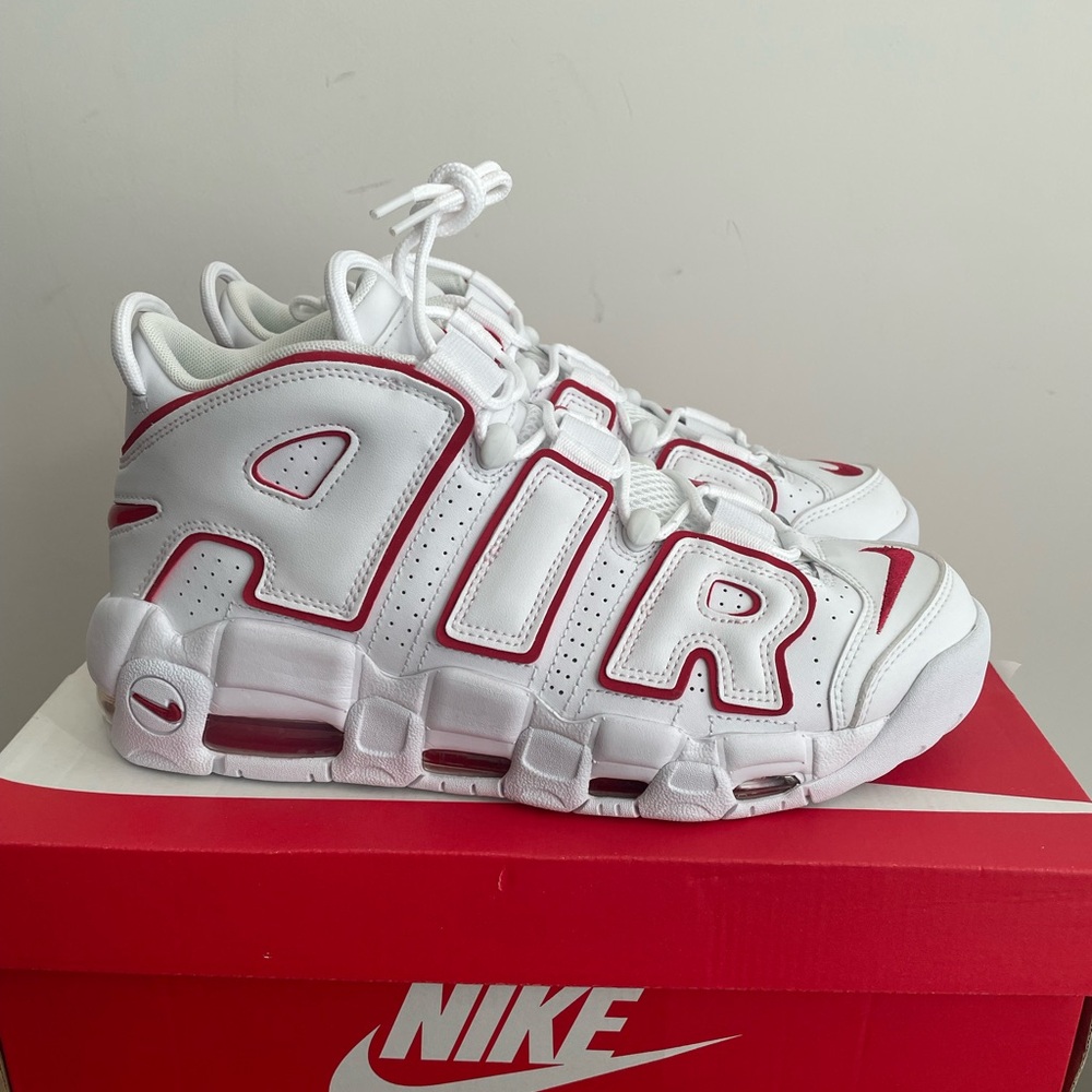 Nike Air More Uptempo 96 Chicago Bulls White and Red Sneakers w